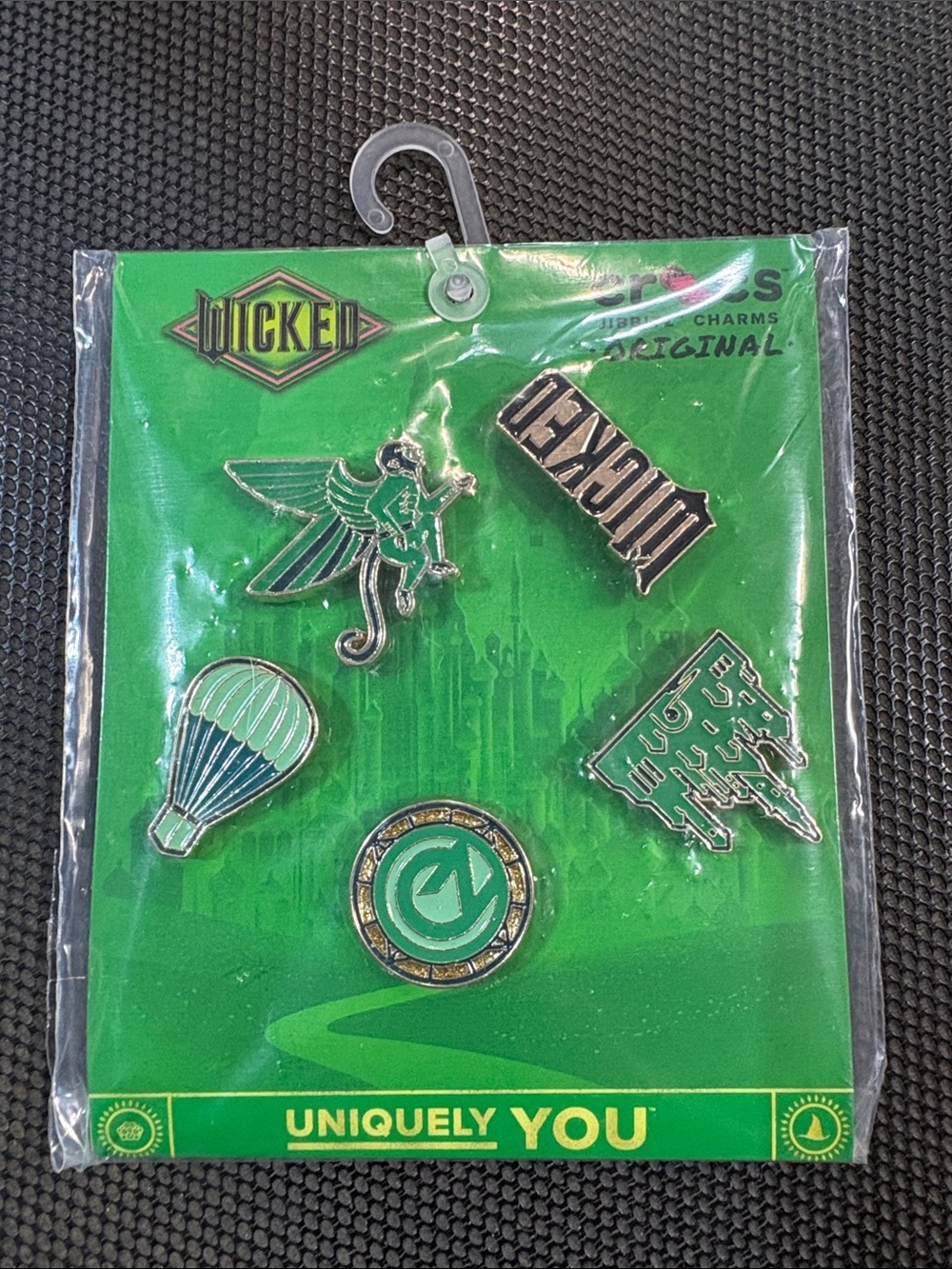 Wicked Green Enamel Crocs Charm Set — Women’s